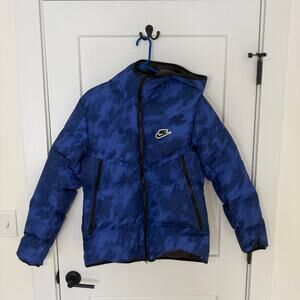 Nike Down Puffer Jacket. Lightweight, Casual, Sportswear Camo, Parka. New Mens S
